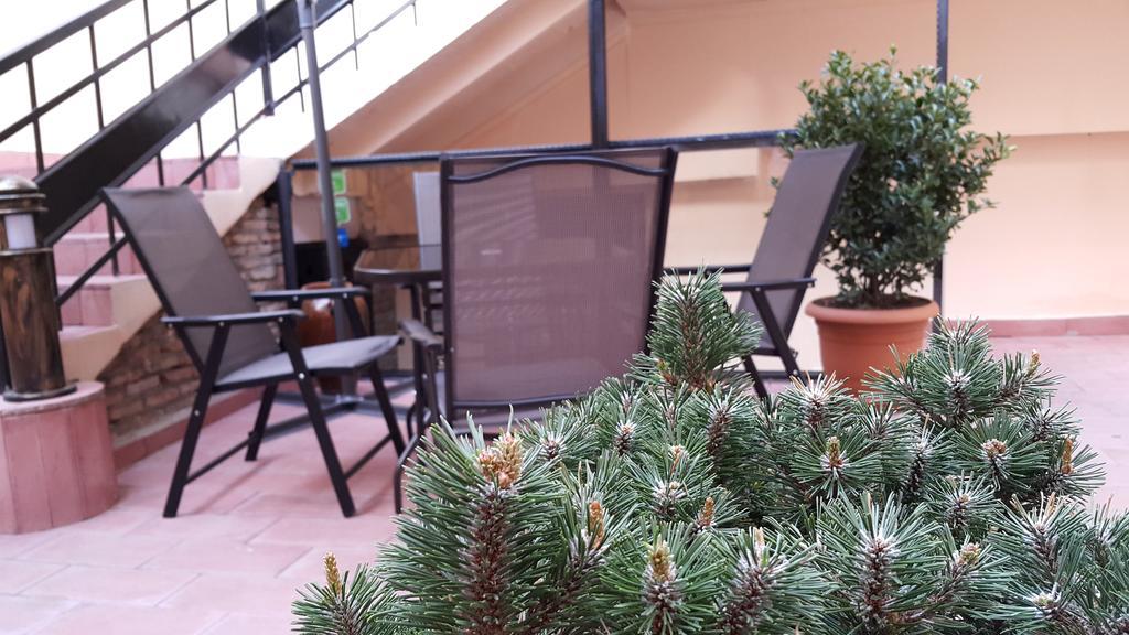 Log Inn Boutique Hotel Τυφλίδα Εξωτερικό φωτογραφία