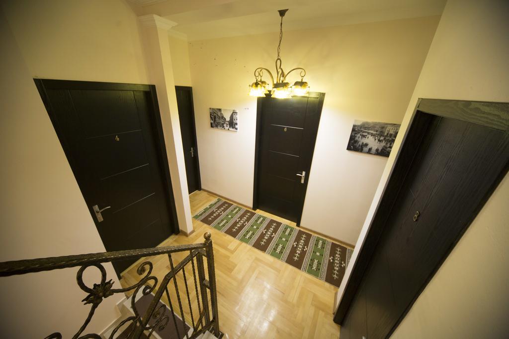 Log Inn Boutique Hotel Τυφλίδα Εξωτερικό φωτογραφία